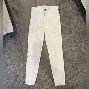 American Eagle White Next Level Stretch Jeans